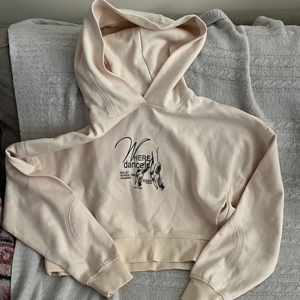 Zara Cream Hoodie with Graphic Print dance ballet girls 13-14